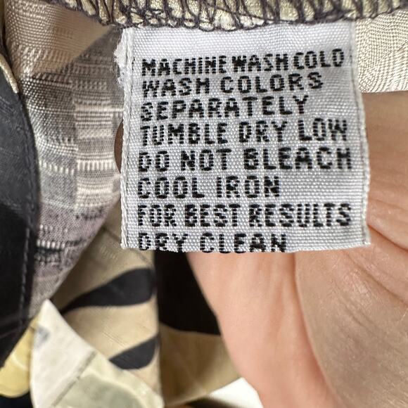 Tommy Bahama Hawaiian Shirt Mens XL Tropical Floral Vacation Travel Summer Gray - Picture 7 of 9